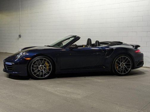 2019 Porsche 911 Turbo S