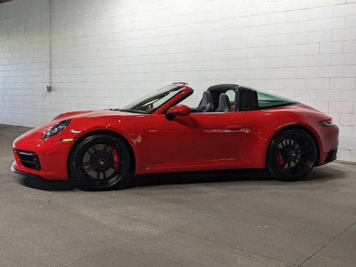 2022 Porsche 911 Targa 4 GTS