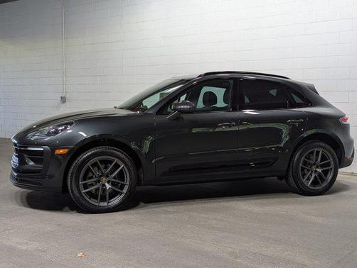 2026 Porsche Macan AWD