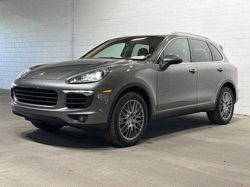 2016 Porsche Cayenne Cayenne