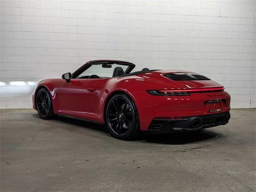 2024 Porsche 911 Carrera 4 GTS