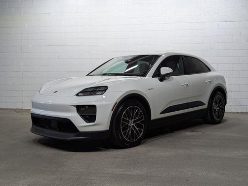 2025 Porsche Macan Electric