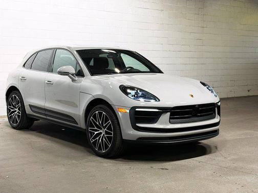 2025 Porsche Macan 