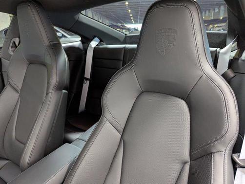 2025 Porsche 911 Carrera S