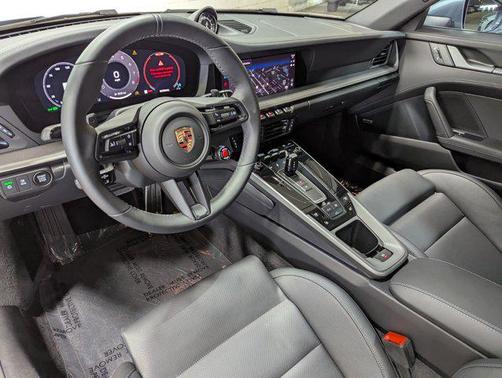 2025 Porsche 911 Carrera S