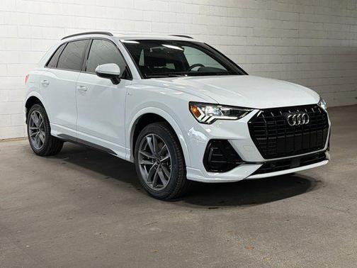 Glacier White Metallic 2024 Audi Q3 45 S line Premium Plus