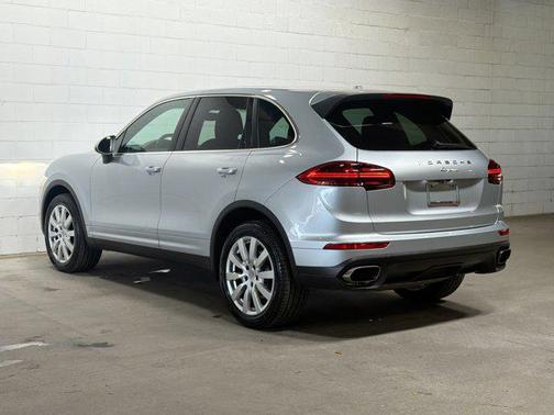 2018 Porsche Cayenne Cayenne