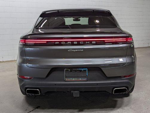 2024 Porsche Cayenne Coupe AWD