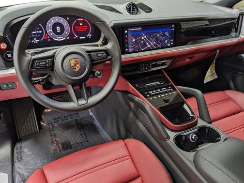 2025 Porsche Cayenne Coupe AWD