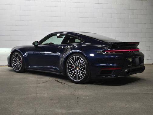 2021 Porsche 911 Turbo