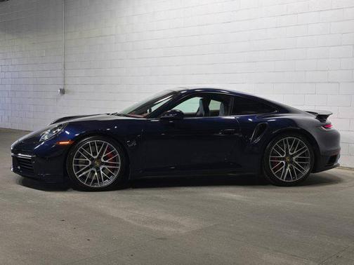 2021 Porsche 911 Turbo