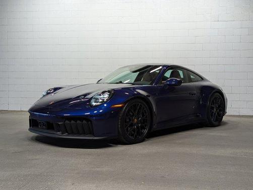 2025 Porsche 911 Carrera GTS