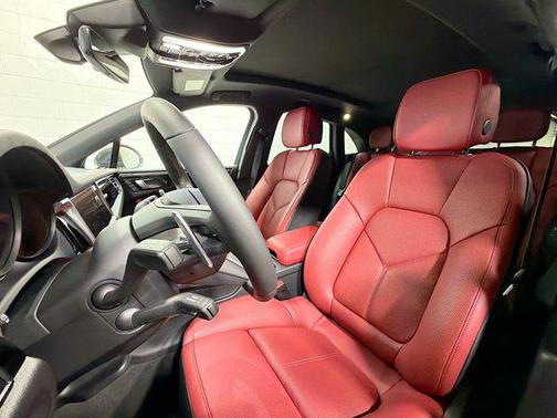 2026 Porsche Macan T