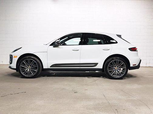 2026 Porsche Macan T