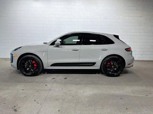 2024 Porsche Macan GTS