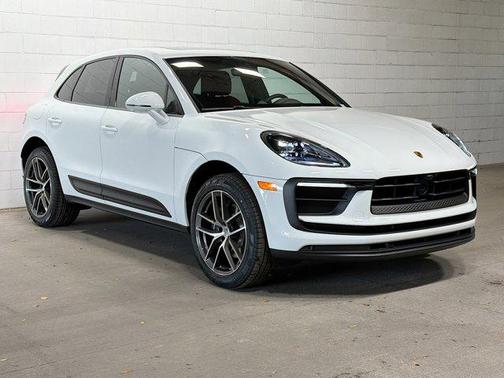 2026 Porsche Macan AWD