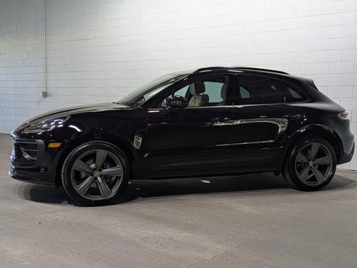 2026 Porsche Macan AWD