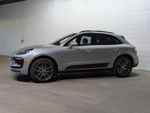 2026 Porsche Macan AWD