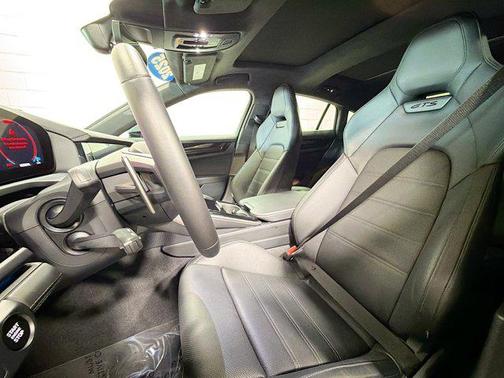 2025 Porsche Panamera GTS