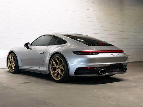 2022 Porsche 911 Carrera S