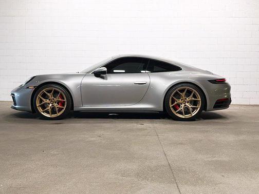 2022 Porsche 911 Carrera S