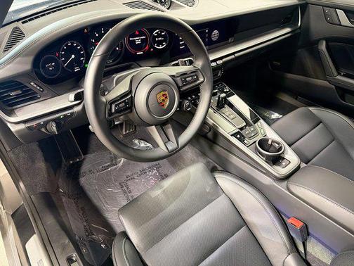 2022 Porsche 911 Carrera S