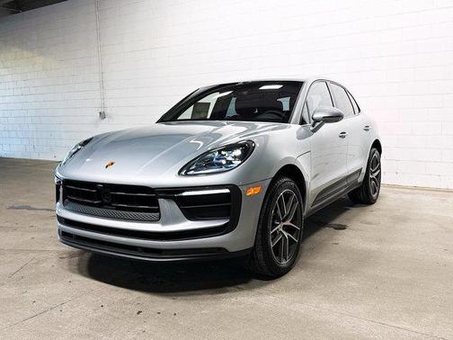 2026 Porsche Macan AWD