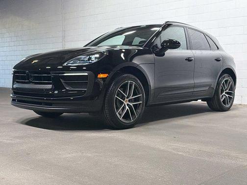 2026 Porsche Macan AWD