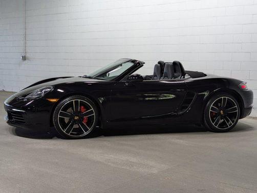 2019 Porsche 718 Boxster S