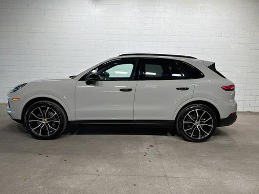2021 Porsche Cayenne S