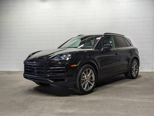 2024 Porsche Cayenne S