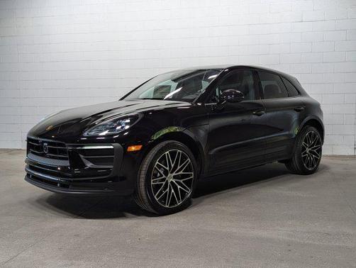 2026 Porsche Macan AWD