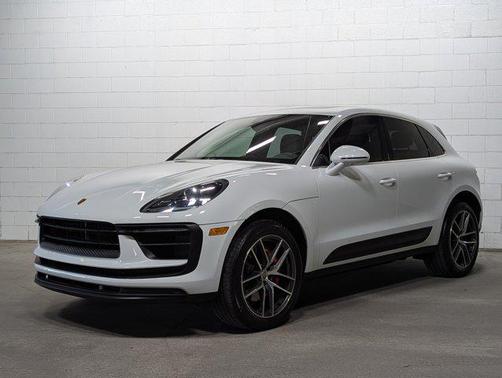 2022 Porsche Macan S