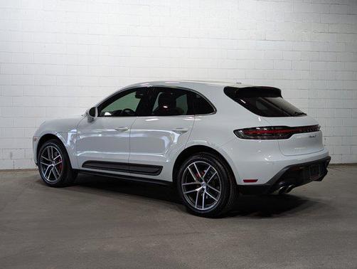 2022 Porsche Macan S