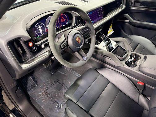 2026 Porsche Cayenne S