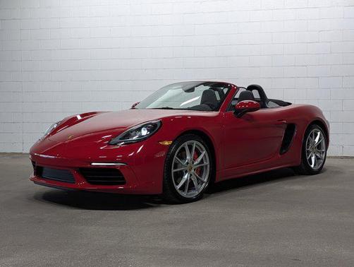 2025 Porsche 718 Boxster S