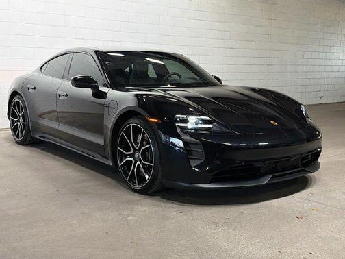 2024 Porsche Taycan 4S