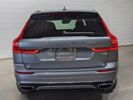 2019 Volvo XC60 T5 R-Design