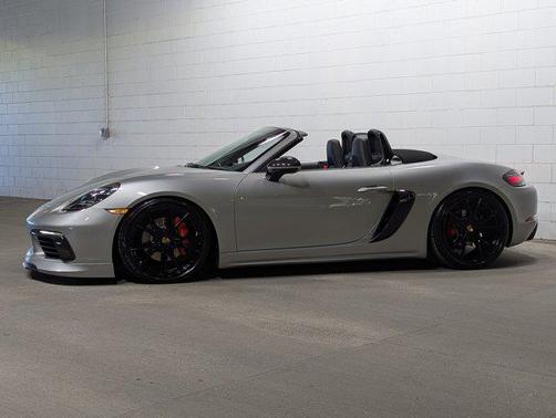 2023 Porsche 718 Boxster S