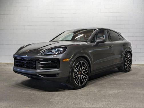 2025 Porsche Cayenne E-Hybrid S