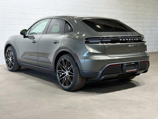 2026 Porsche Macan Electric