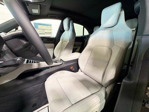 2026 Porsche Macan Electric