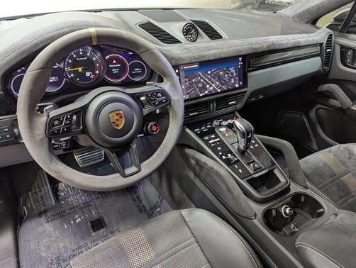 2023 Porsche Cayenne Turbo GT