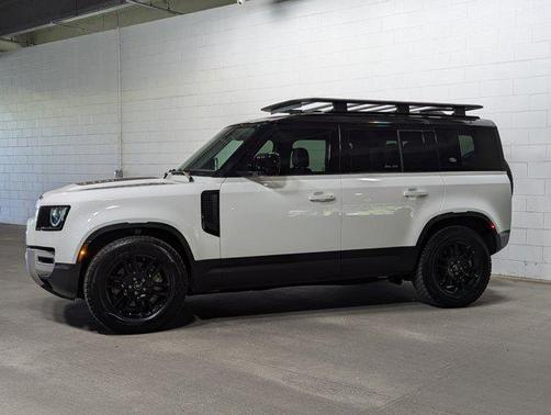 2023 Land Rover Defender 110 SE