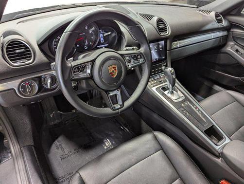 2024 Porsche 718 Cayman 