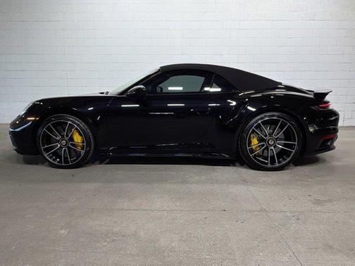 2025 Porsche 911 Turbo