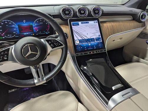 2023 Mercedes-Benz GLC 300 4MATIC