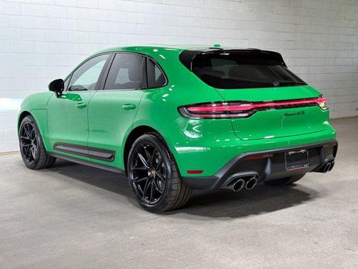 Python Green 2026 Porsche Macan Macan GTS