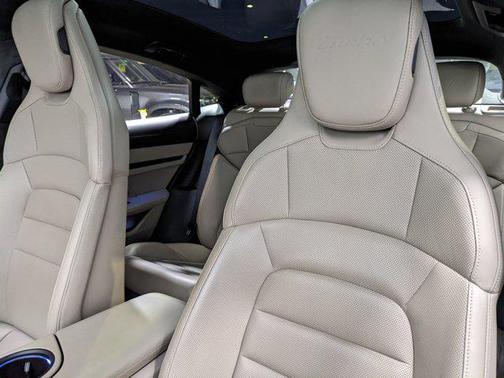 2020 Porsche Taycan Turbo