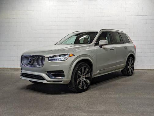 2022 Volvo XC90 Recharge Plug-In Hybrid T8 Inscription 6 Passenger